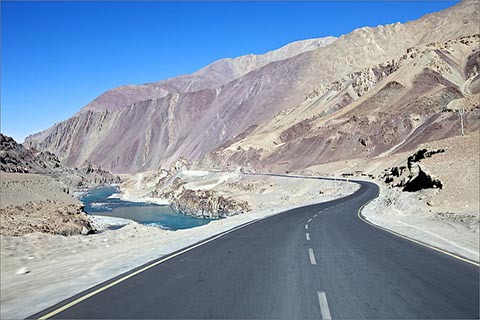 From Jan To Aug, 2 Lakh Tourists Flooded In Ladakh