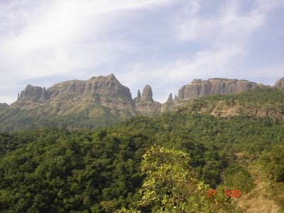 Mahuli Trek img