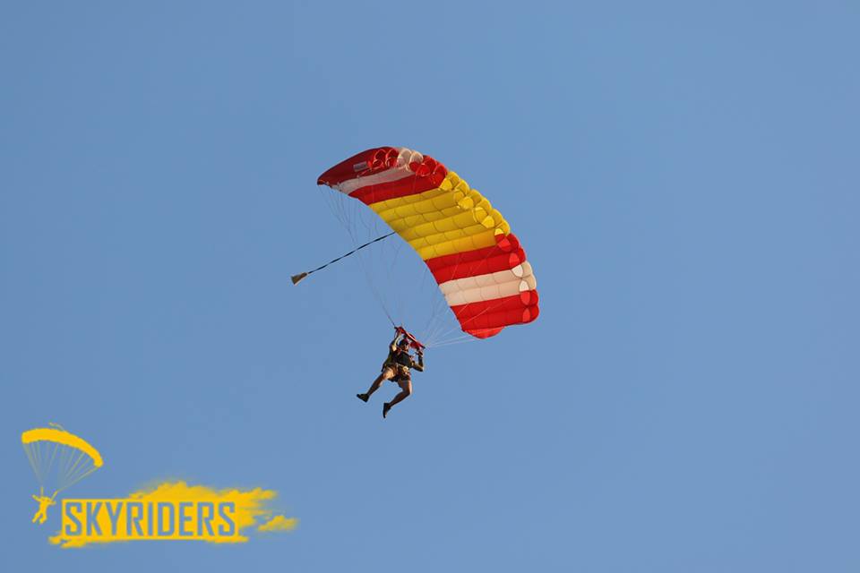 sky-diving-india